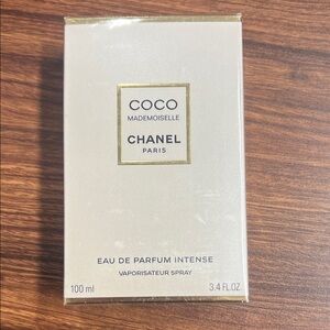 CHANEL Coco Mademoiselle Eau de Parfum Intense